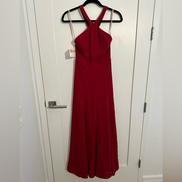 NWT Fame and Partners Deep Red Halter Neck Floor Length Gown Dress - Picture 1 of 3